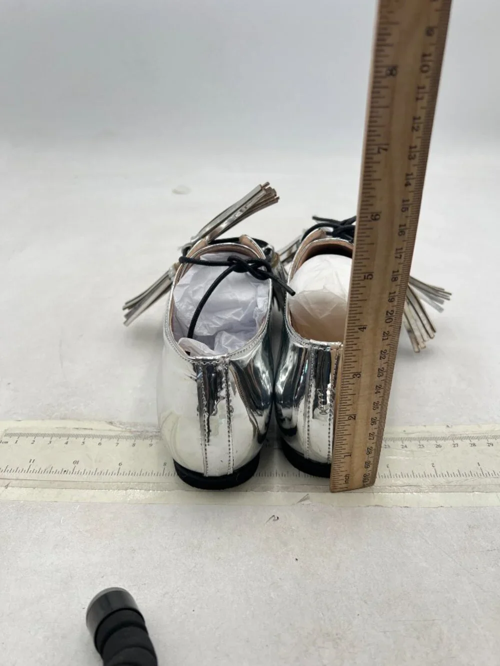Metallic Silver Lace Up Tassels Flat Oxford Shoes Women